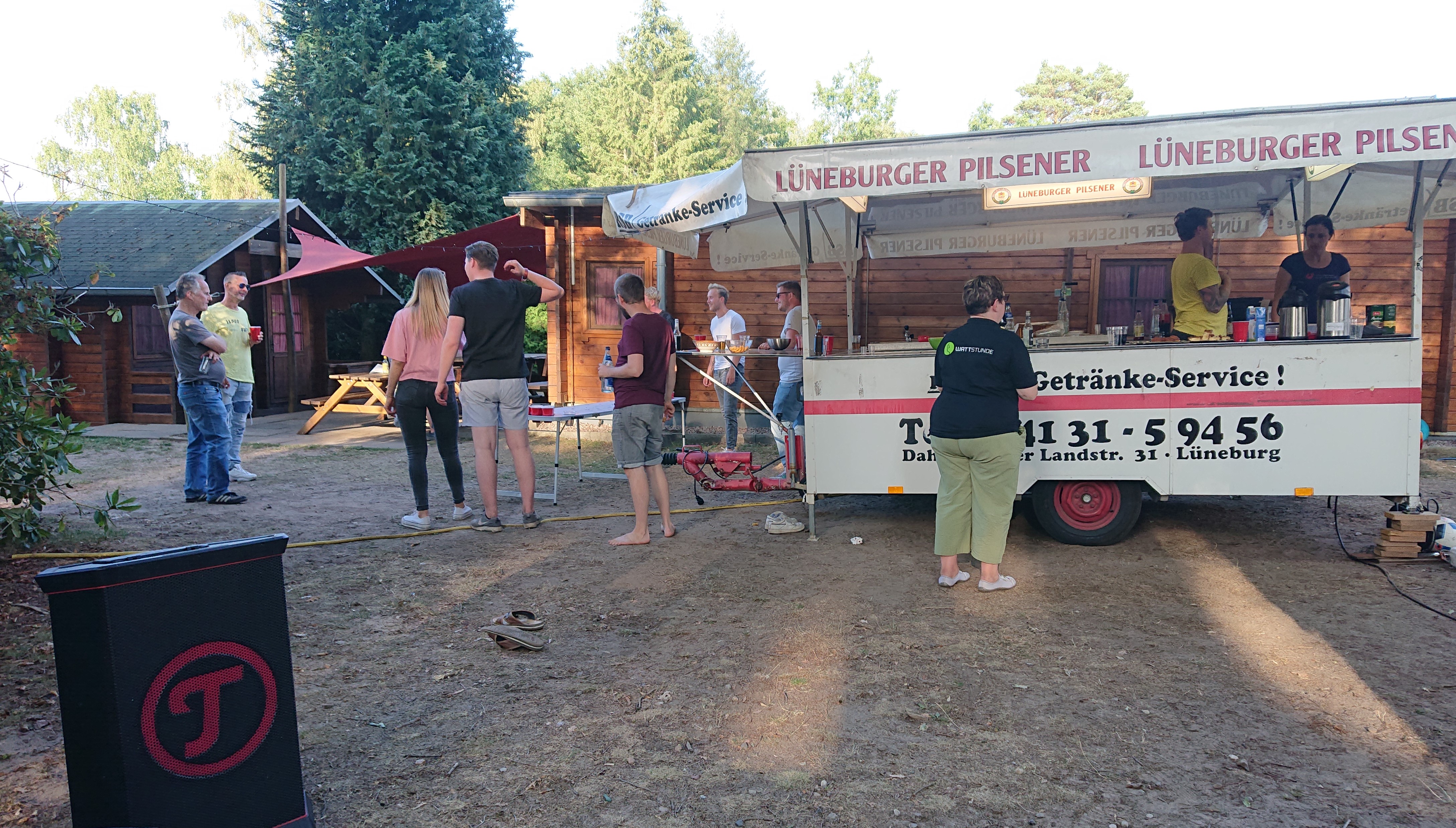 Durst löschen am Schankwagen